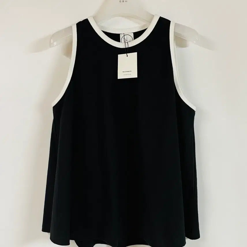 [BUNJANG] STUDIO simplement Flare Top Sleeveless T-shirt / STUDIO simplement, 플레어탑