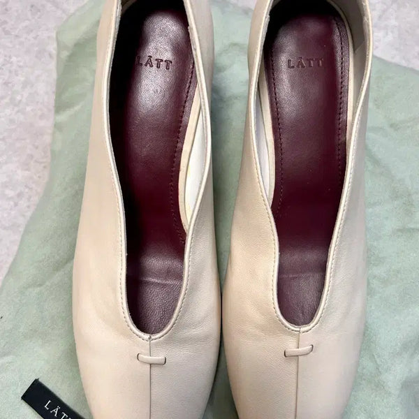 [BUNJANG] LATT Leather Flat Shoes Beige / LATT 가죽 플랫 슈즈 베이지 [새상품]