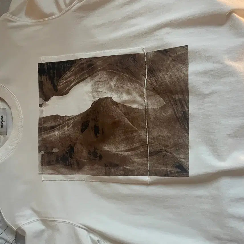 [BUNJANG] 8 Seconds Graphic T-Shirt Ivory / 8세컨즈 그래픽 티셔츠 아이보리