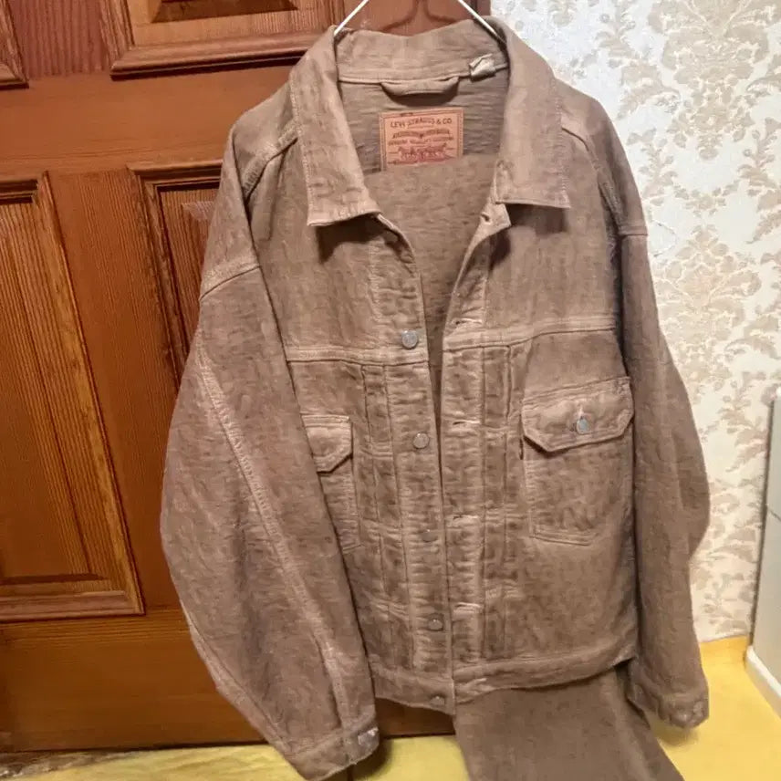 [BUNJANG] Stussy x Levi's Jacquard Trucker Jacket Brown L / 스투시 x 리바이스 자카드 트러커 자켓 브라운 L