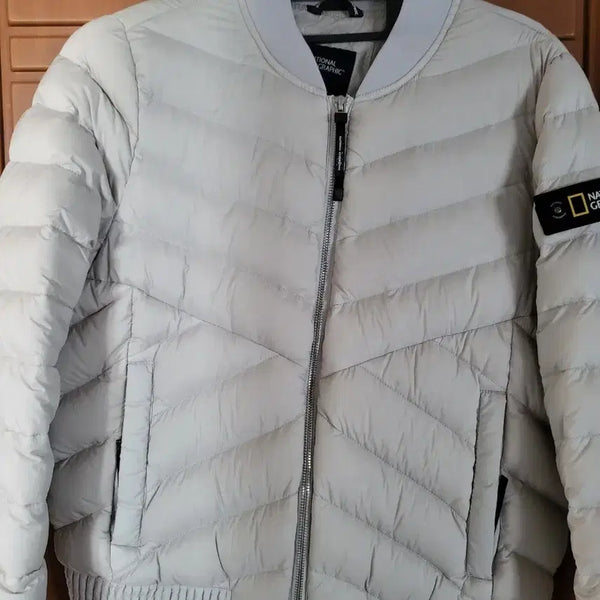 [BUNJANG] National Geographic Lightweight Padded Jumper Light Beige / 내셔널지오그래픽 경량 패딩 점퍼 라이트 베이지