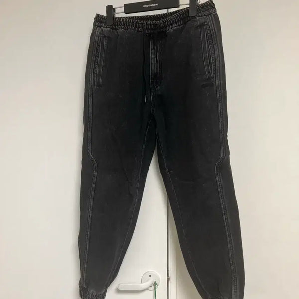 [BUNJANG] JUUN.J Black Denim Jogger Pants (Size 46) / 준지 유아인 블랙 데님 조거 팬츠 (46사이즈)