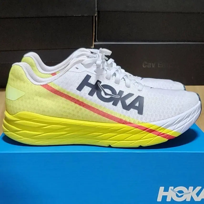[BUNJANG] Hoka Rocket X White Evening Primrose Running Shoes / 호카 로켓X 275 화이트 이브닝 프림로즈