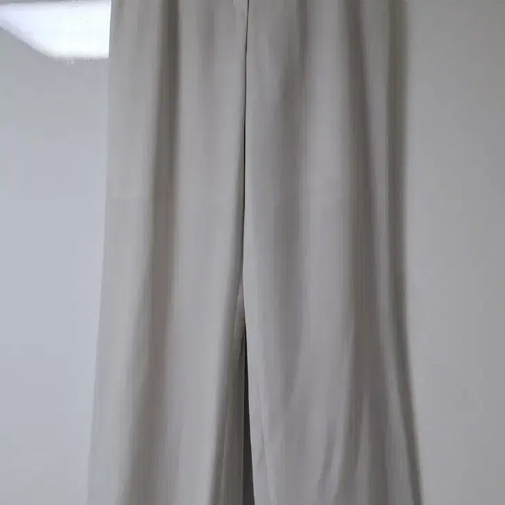 [BUNJANG] ANSICH Summer Light Grey Wide Slacks Pants (New) / ANSICH]안지크 여름 연회색 슬랙스/와이드 팬츠/통바지(새 제품)