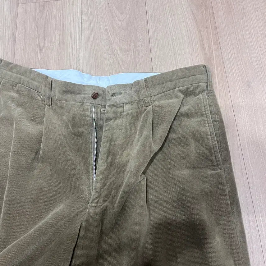 [BUNJANG] Karl Helmut Corduroy Pants (Size 32) / Karl Helmut 칼헬무트 코듀로이 팬츠 (32)