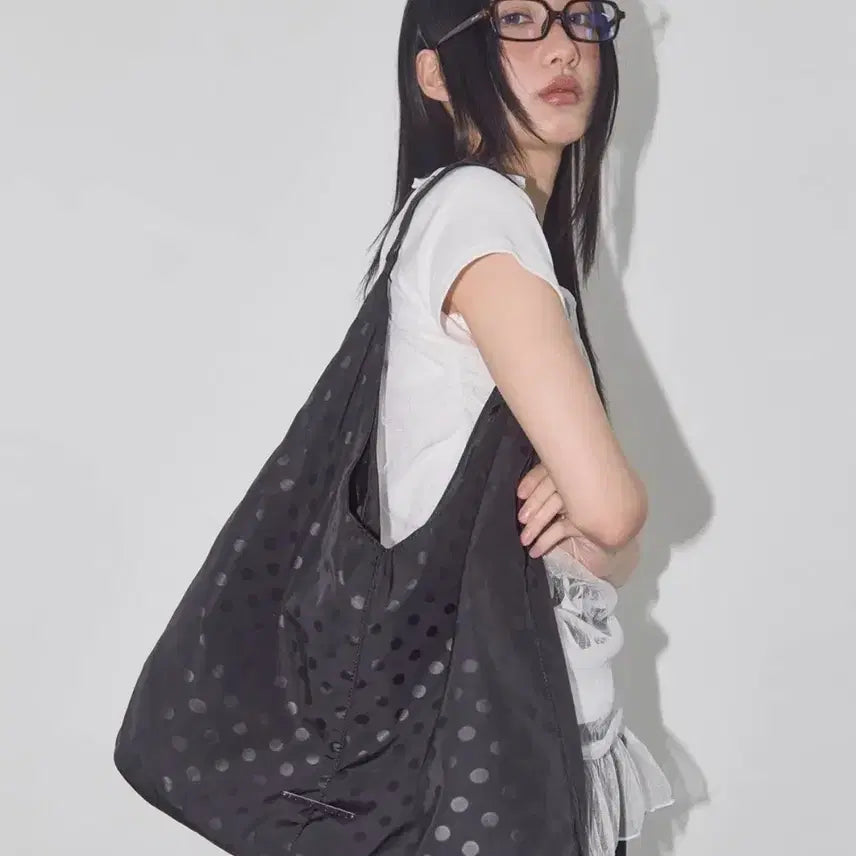 [BUNJANG] Fancy Club Dot Eyelet Shoulder Bag / 팬시클럽 도트 아일렛 숄더백