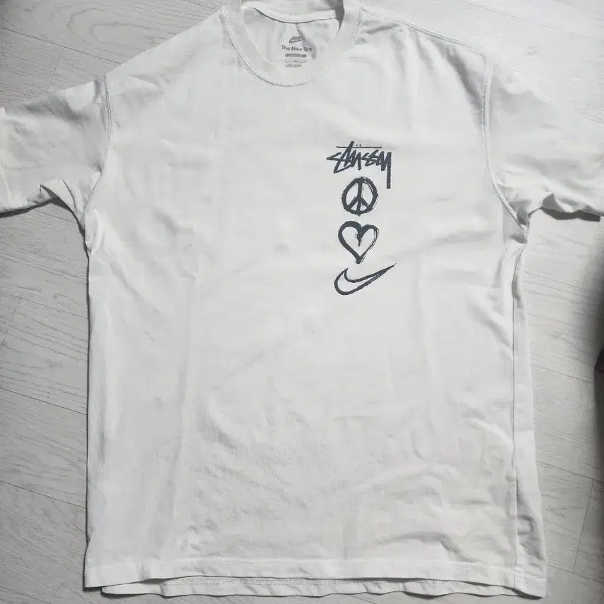 [BUNJANG] Nike x Stüssy NRG Summit RA T-Shirt White / L) 나이키 X 스투시 NRG 써밋 RA 티셔츠 화이트