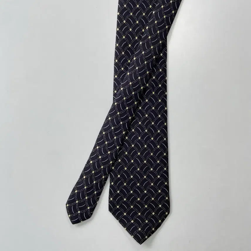 [BUNJANG] Fendi Monogram Silk Necktie Black / 펜디 (FENDI) 모노그램 명품 정품 블랙넥타이