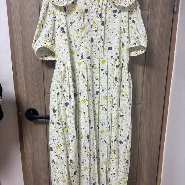 [BUNJANG] Bicyne Collaboration One-Piece Short-Sleeve Dress / 바이씨니 콜라보 원피스 반팔