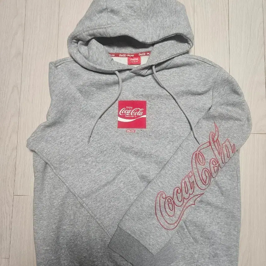 [BUNJANG] Coca-Cola Logo Fleece Hoodie Grey / 코카콜라 로고 기모 후드티 그레이