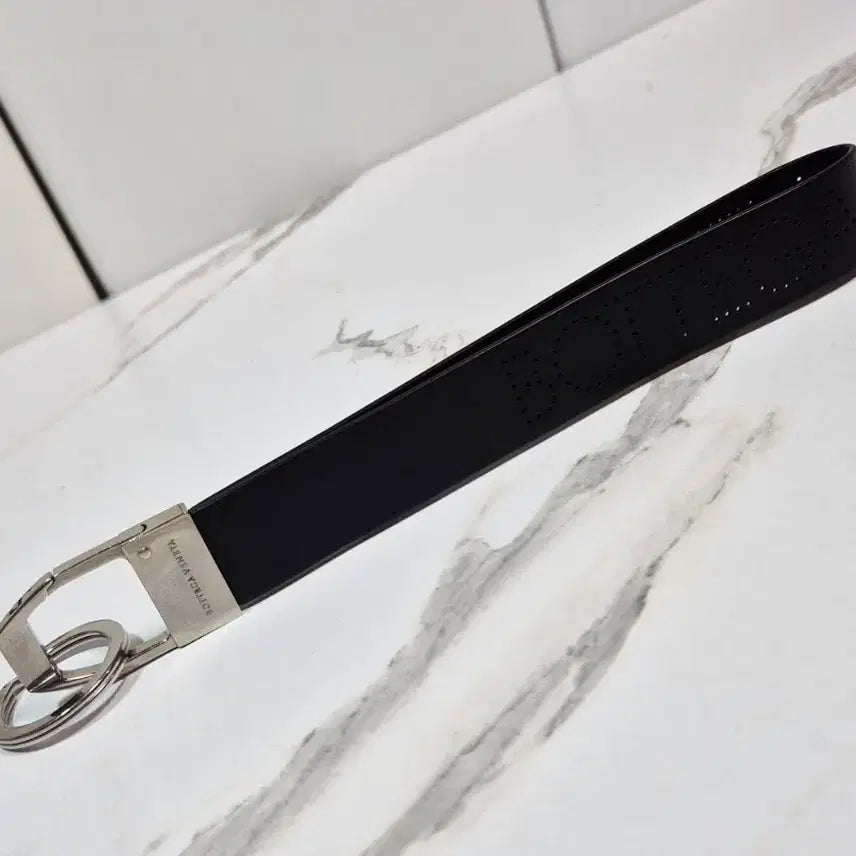[BUNJANG] Bottega Veneta Perforated Logo Leather Keyring Holder / (정품) 보테가베네타 펀칭 로고 가죽 키링 키홀더