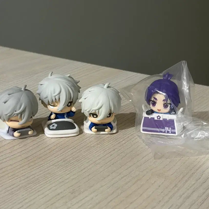 [BUNJANG] Blue Lock Nagi Seishiro Onemutan & Mikage Reo Bag Charm Bundle / 블루록 나기 세이시로 오네무탄 일괄 미피입 미카게 레오 가방 체인 가챠