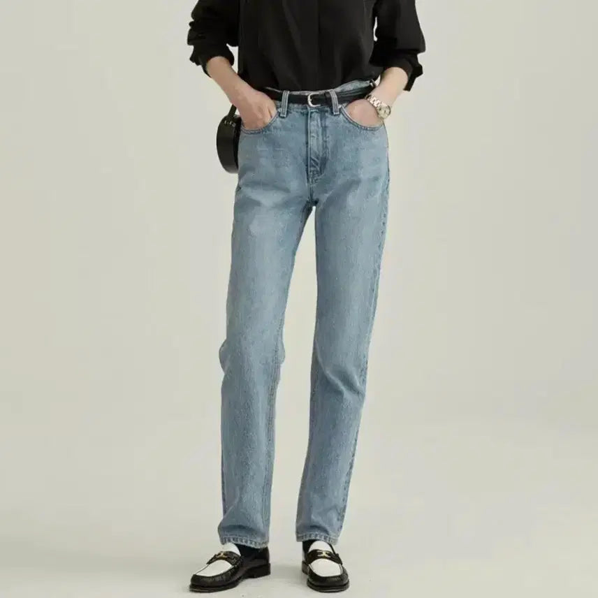 [BUNJANG] Dunst Essential Straight Jeans Light Blue / 던스트 에센셜 스트레이트진 라이트블루