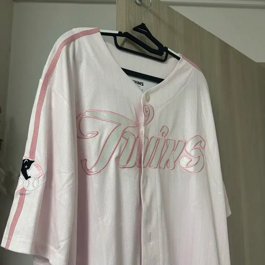 [BUNJANG] LG Twins Hong Chang-gi Blooming Tale Baseball Jersey / 엘지 홍창기 블루밍테일유니폼