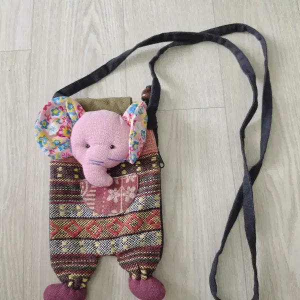 [BUNJANG] Fabric Patch Crossbody Bag / 패브릭 패치 크로스백