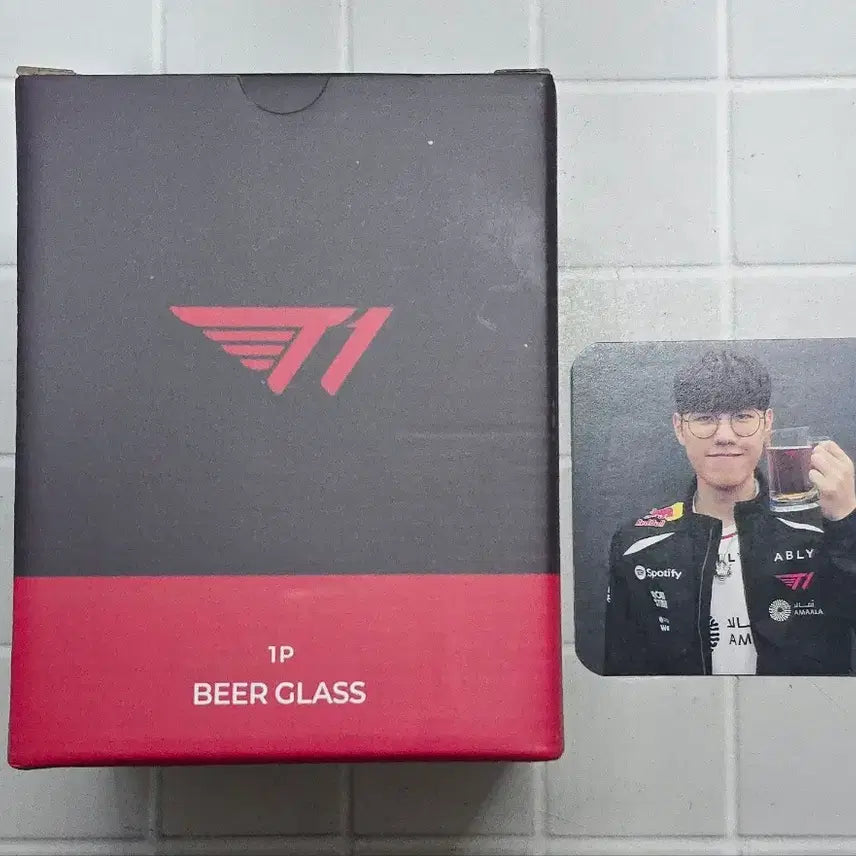 [BUNJANG] T1 Esports Beer Glass + 1 ONER Coaster Set / 티원 맥주잔 오너 코스터 세트 T1 Beer Glass + 1 ONER