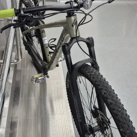 [BUNJANG] Specialized Rockhopper Comp / (급처) 스페셜라이즈드 락하퍼 콤프