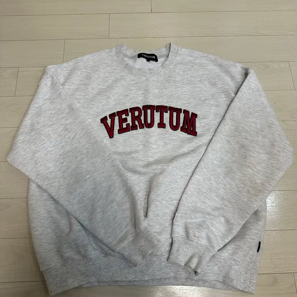 [BUNJANG] Verutum Crewneck Sweatshirt (L) / L) 베루툼 맨투맨