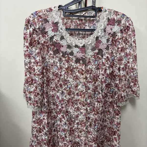 [BUNJANG] Japanese Vintage Mori Girl Floral Blouse with Lace and Frills / 일본 빈티지 모리걸 꽃무늬 블라우스 레이스 프릴