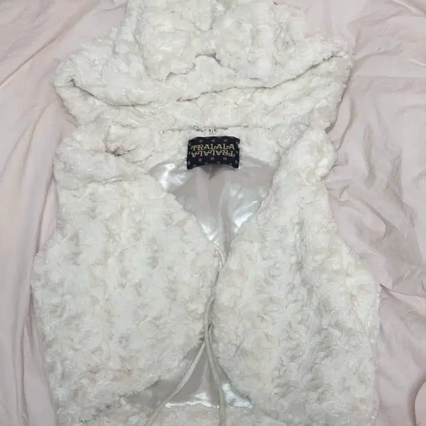 [BUNJANG] Pompon Ribbon Fur Vest Jacket with Hat / 트랄라라 폼폼 리본 퍼 조끼 자켓 모자히메갸루라떼갸루일본빈티지대장리즈리사