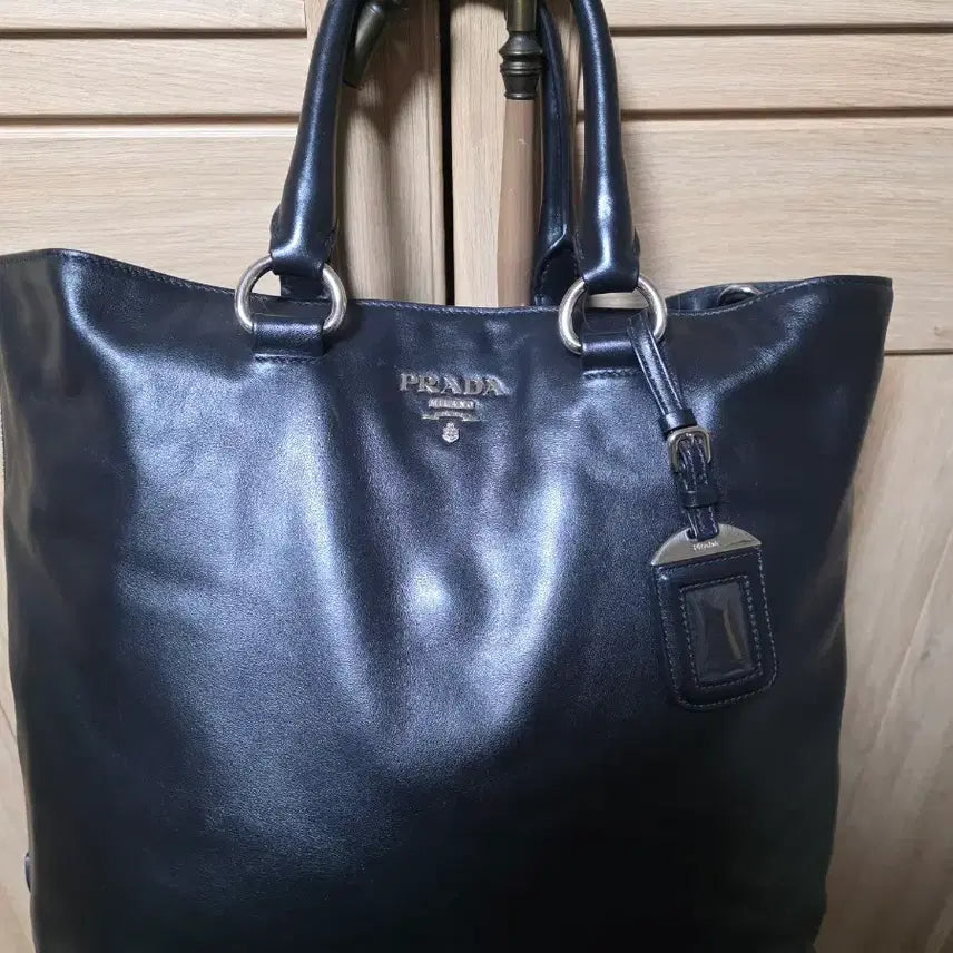 [BUNJANG] Prada Leather Shoulder Bag Black / 프라다 가죽 숄더백 블랙