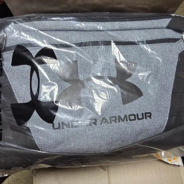 [BUNJANG] Under Armour Crossbody Bag Grey / 언더아머 크로스백 그레이