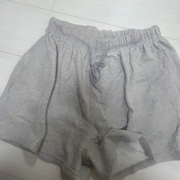 [BUNJANG] Gray Shorts / 에이블리 회색 반바지 그레이