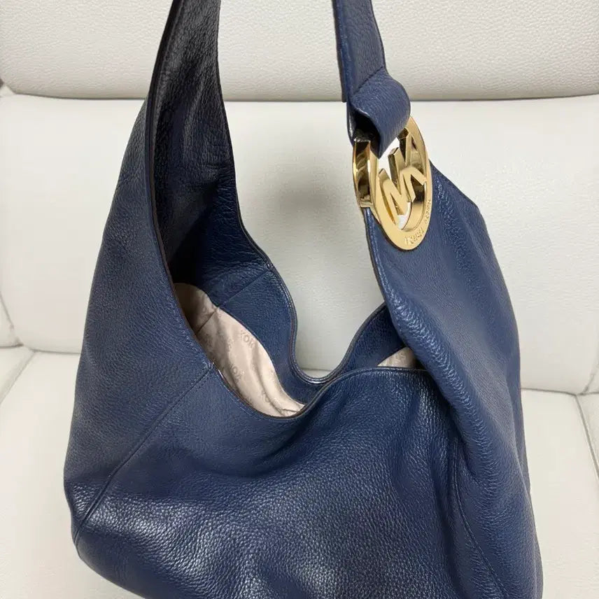 [BUNJANG] Michael Kors Navy Leather Hobo Bag / 마이클코어스 네이비 가죽 호보백