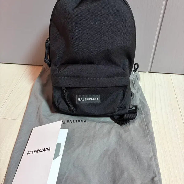 [BUNJANG] Balenciaga Explorer Sling Backpack / (새상품) 발렌시아가 익스플로러 슬링백팩 판매합니다.