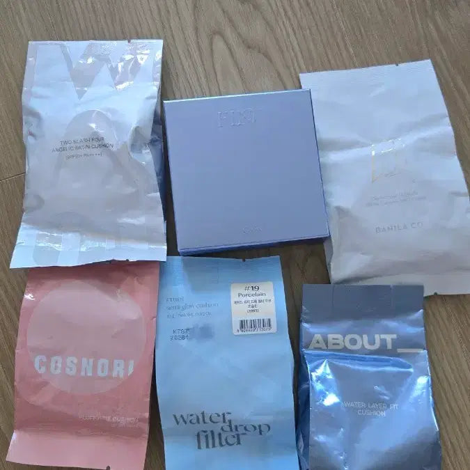 [BUNJANG] Refillable Cushion Foundation Set (Fin:B, Cosnori, Etude, About Tone) / 리필 코스노리,핀브,바닐라코,에뛰드,어바웃톤