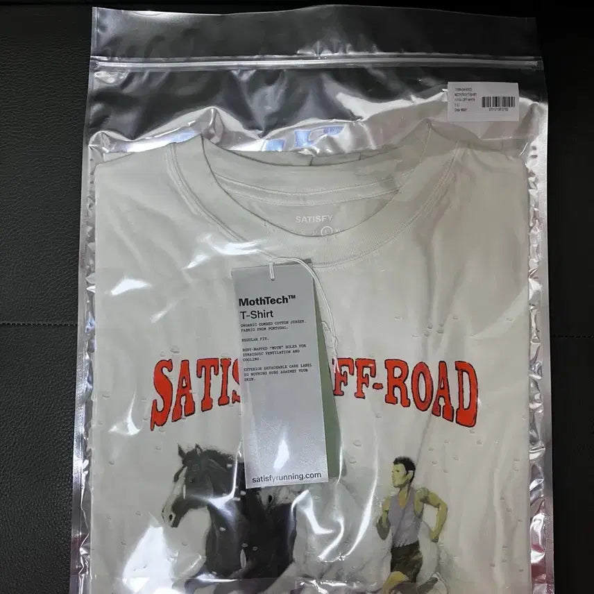 [BUNJANG] Satisfy Mostech T-Shirt Off White / [L]새티스파이 모스테크 티셔츠 오프 화이트