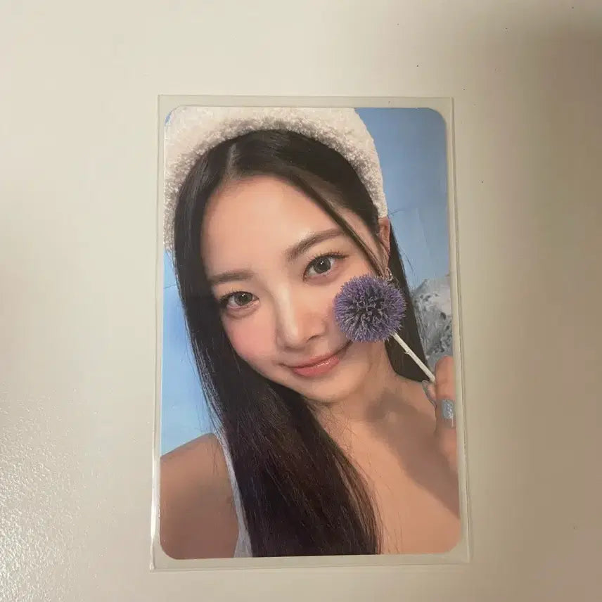 [BUNJANG] LE SSERAFIM Hong Eunchae ANTIFRAGILE Photocard / 르세라핌 홍은채 안티프레자일 포토카드