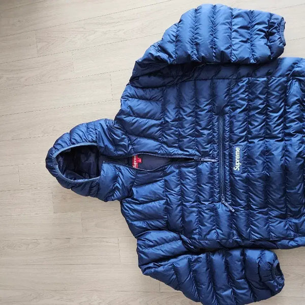 [BUNJANG] Supreme Micro Down Half Zip Hoodie Pullover Navy FW24 / 슈프림 마이크로 다운 하프 집 후드 풀오버 네이비 - 24FW