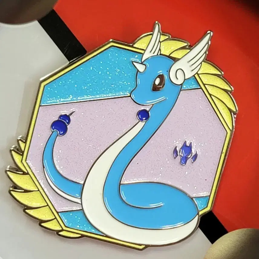 [BUNJANG] Pokemon Pop-Up Limited Edition Lapras & Cherubi Metal Badge Set with Monster Ball Tin Case / 포켓몬팝업한정판 100덱 <라프라스2탄 메탈뱃지+몬스터볼 틴케이스>