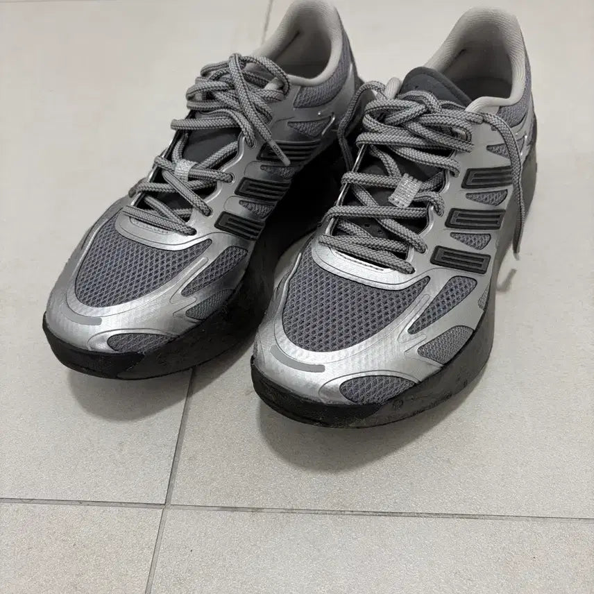 [BUNJANG] Adidas Adizero Adizero Adizero Aracu Size 255 / 아디다스 아디제로 아루쿠255