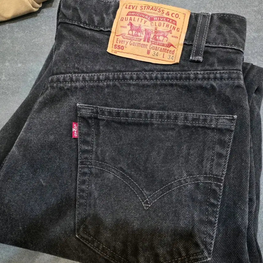 [BUNJANG] Levi's Black Denim 550 Jeans (Size 34) / 리바이스 흑청 데님 550 (34)