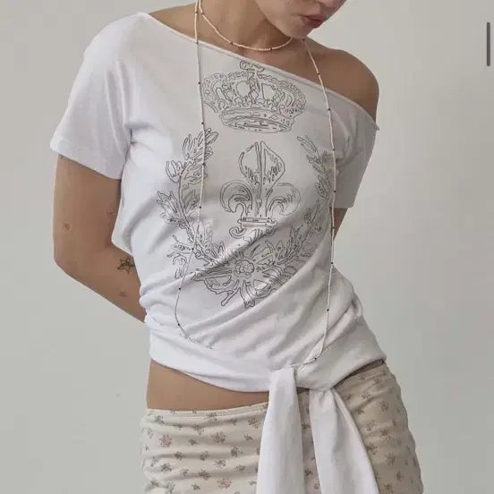 [BUNJANG] Sculptor Chateau Shithole Tie Tee / 스컬프터 샤토 타이 티 Chateau Shithole Tie Tee