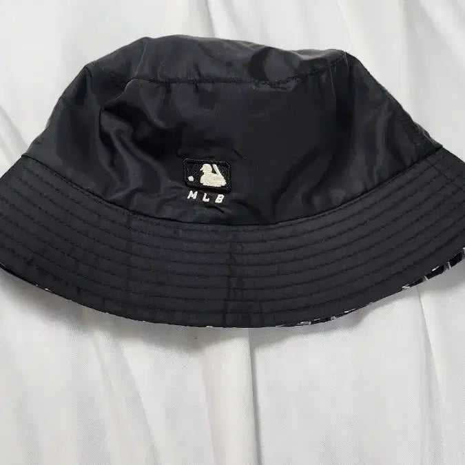 [BUNJANG] MLB Bucket Hat Black / mlb버킷모자 치수57
