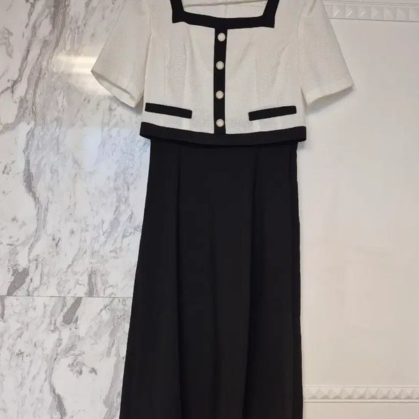 [BUNJANG] Black and White Color-Blocked Square Neck Long Dress / 화이트 블랙 배색 스퀘어넥 원피스