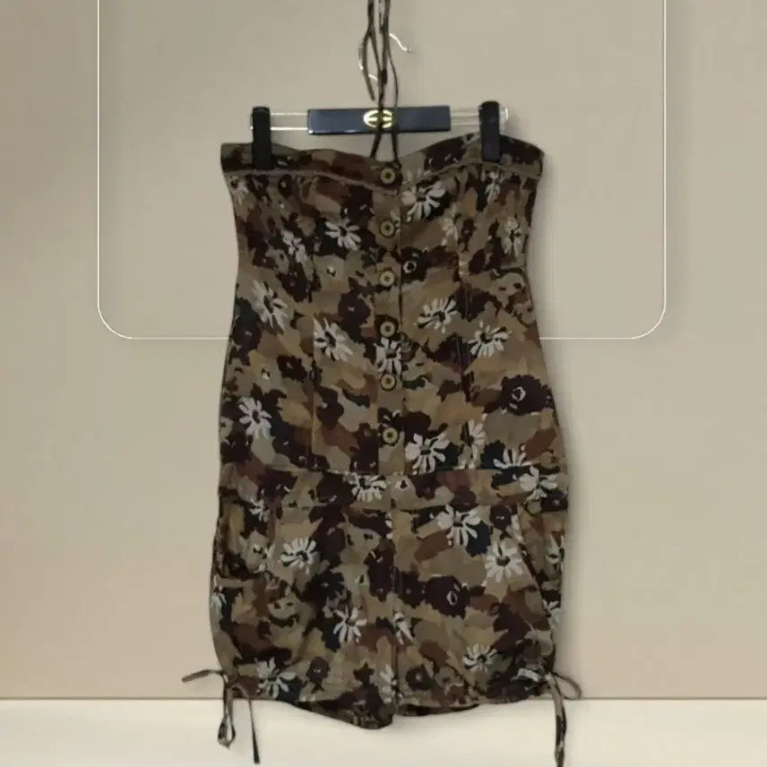 [BUNJANG] Women's Halterneck Jumpsuit Shorts / 66~77 새상품 여성 점프수트 홀터넥 반바지 나시 핫팬츠 여름 여자