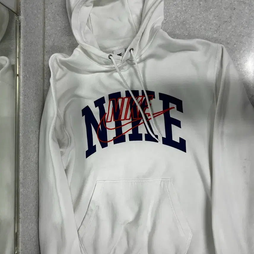[BUNJANG] Nike White Hoodie (L) / 나이키 후드티 화이트 (L)