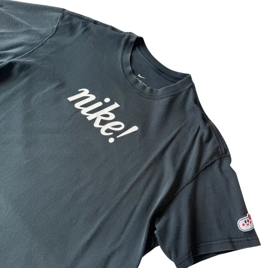 [BUNJANG] Nike Black Logo T-Shirt XXL / 나이키 나이키 블랙 nilk! 로고 티셔츠 XXL