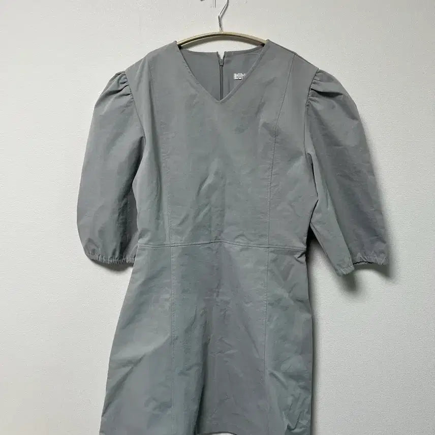 [BUNJANG] Volume Puff Sleeve Midi Dress / 볼륨 퍼프 소매 미디 원피스