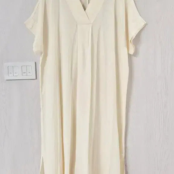 [BUNJANG] Cream Long Dress / 크림색 롱 원피스