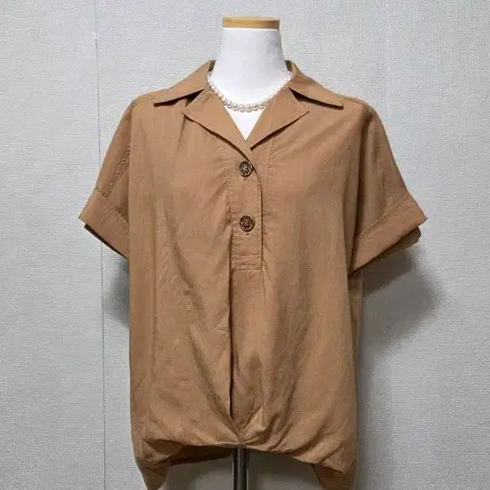 [BUNJANG] Maremante Front Twist Blouse / 마레몬떼 프론트꼬임 블라우스