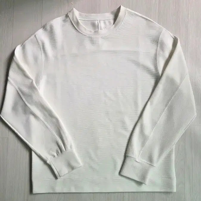[BUNJANG] YUMER White Tencel Spandex Sweatshirt Size 2 / 유메르 화이트 텐셀 스판 맨투맨 티셔츠 2