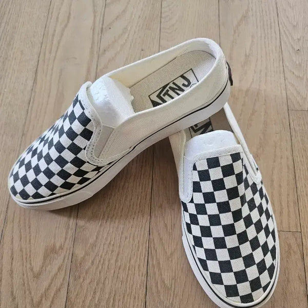 [BUNJANG] Women's Checkered Loafers - Size 37 / 여성 //운동화//체크판무늬//택37