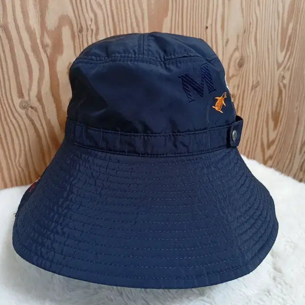[BUNJANG] Munsingwear Embroidered Logo Bucket Hat / 먼싱웨어 자수 로고 버킷 햇