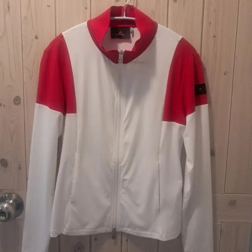 [BUNJANG] Petrei Authentic Zip-Up Jacket White/Red Size 90 / 페트레이 정품 집업.  여성 90