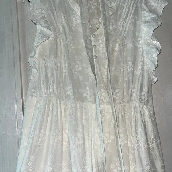 [BUNJANG] Lenina White Lace Sleeveless Long Dress / Lenina 르니나 슬리브리스 화이트 레이스 롱원피스
